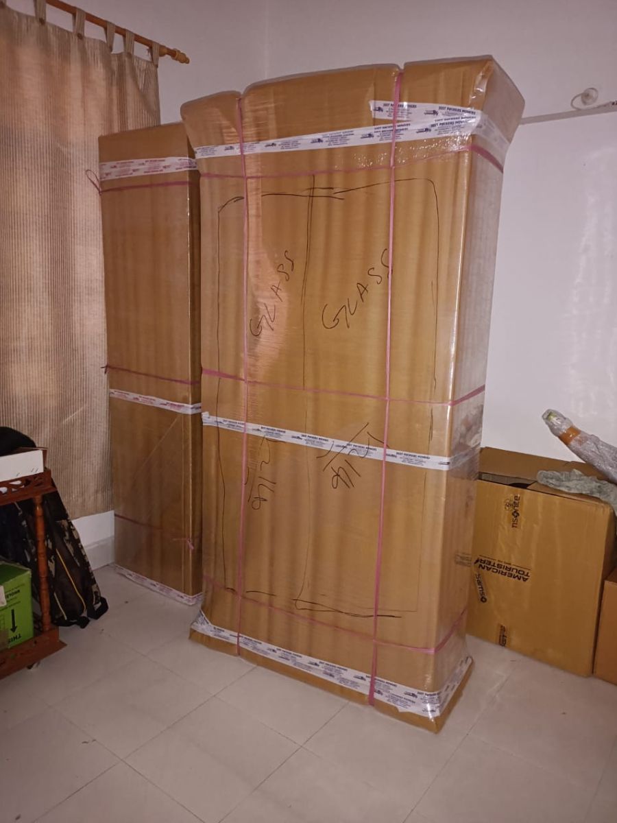 Packers Movers in Noida