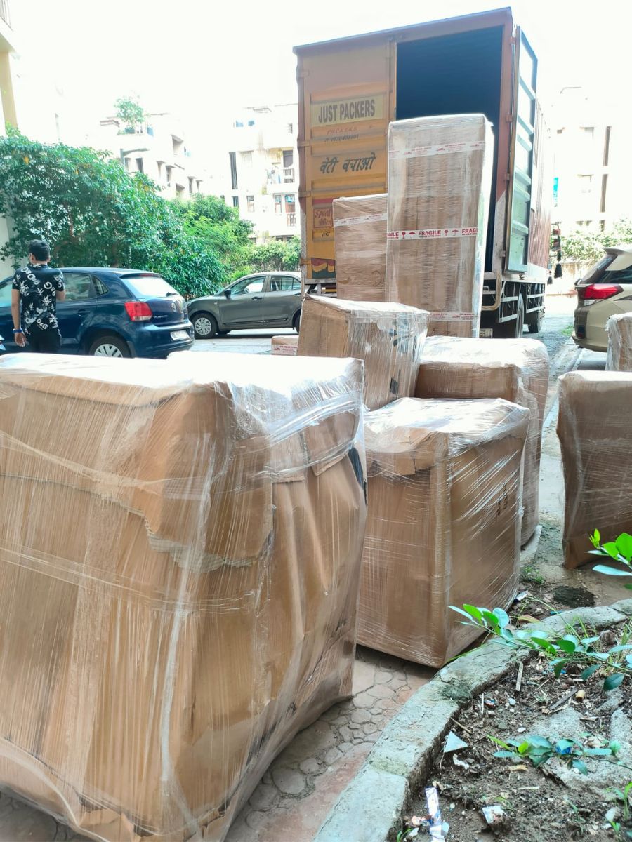 Packers Movers in Noida