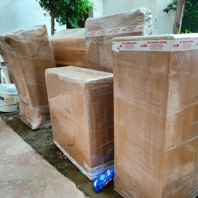 Packers and Movers in Noida Sector 15